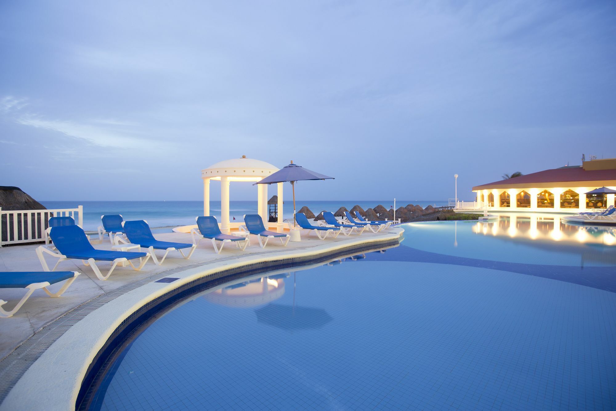 Golden Parnassus Resort & Spa (Adults Only) Cancún Eksteriør billede